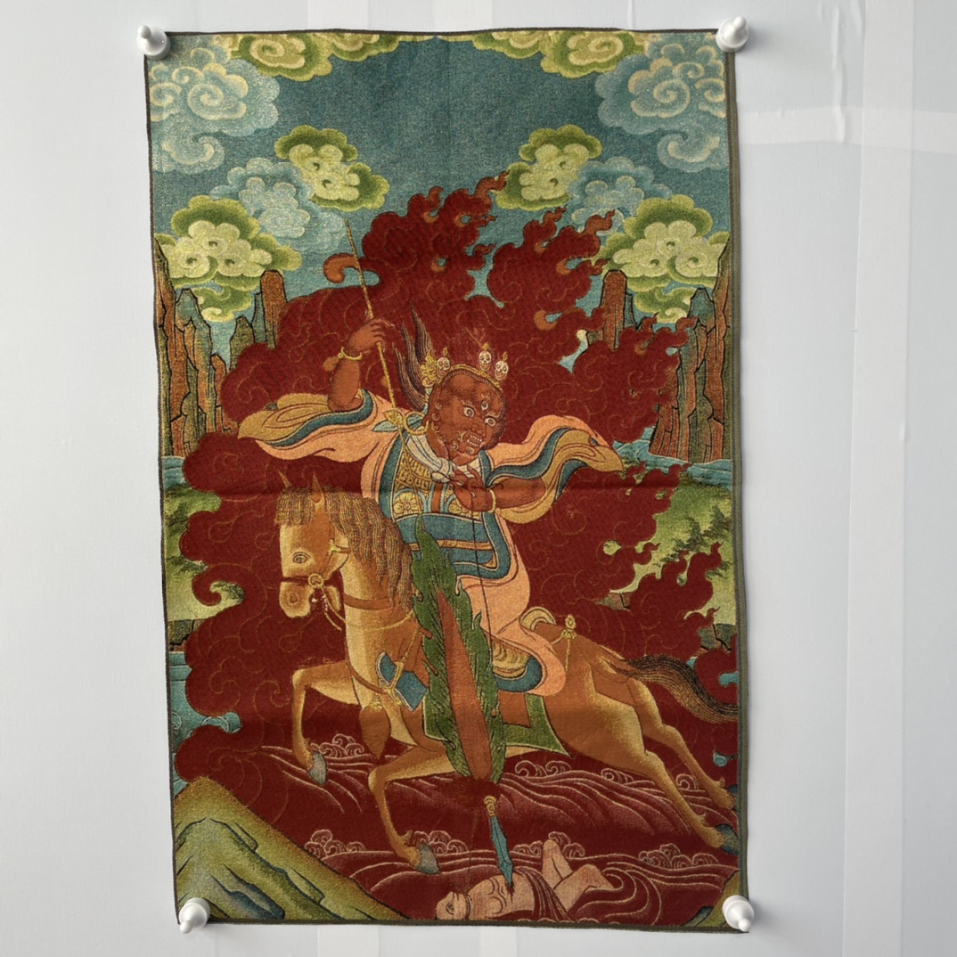 35피트(10.6미터) 네팔 고대 사원 실크 자수 왕  - Embroidery Horse 리뷰 및 가격