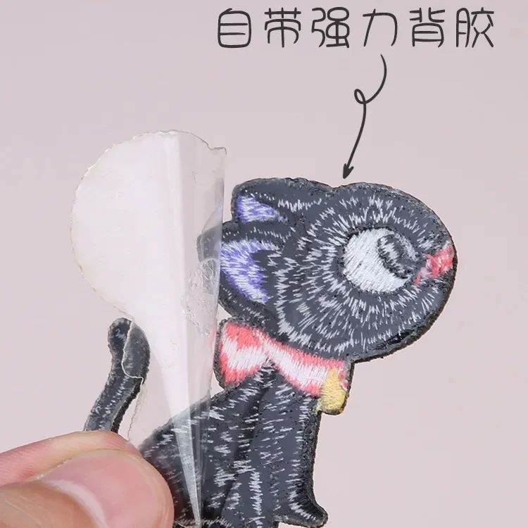 귀여운 만화 자기 접착 큰 눈 고양이 패치 스티커, 티 - Embroidery On Black Shirt 리뷰 및 가격