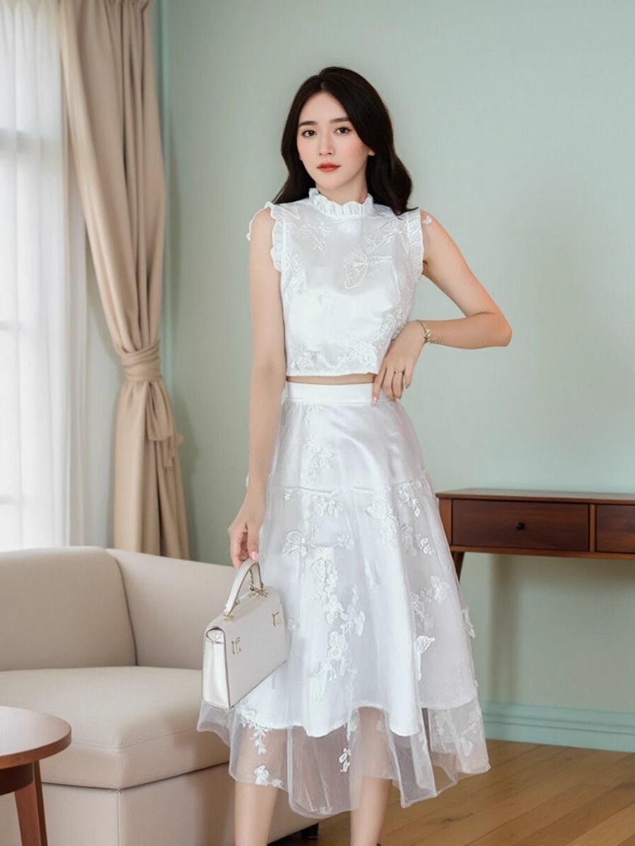 새로운 여름 고급 화이트 투피스 세트 여성 패션 민소매 - Embroidery Blouse 리뷰 및 가격