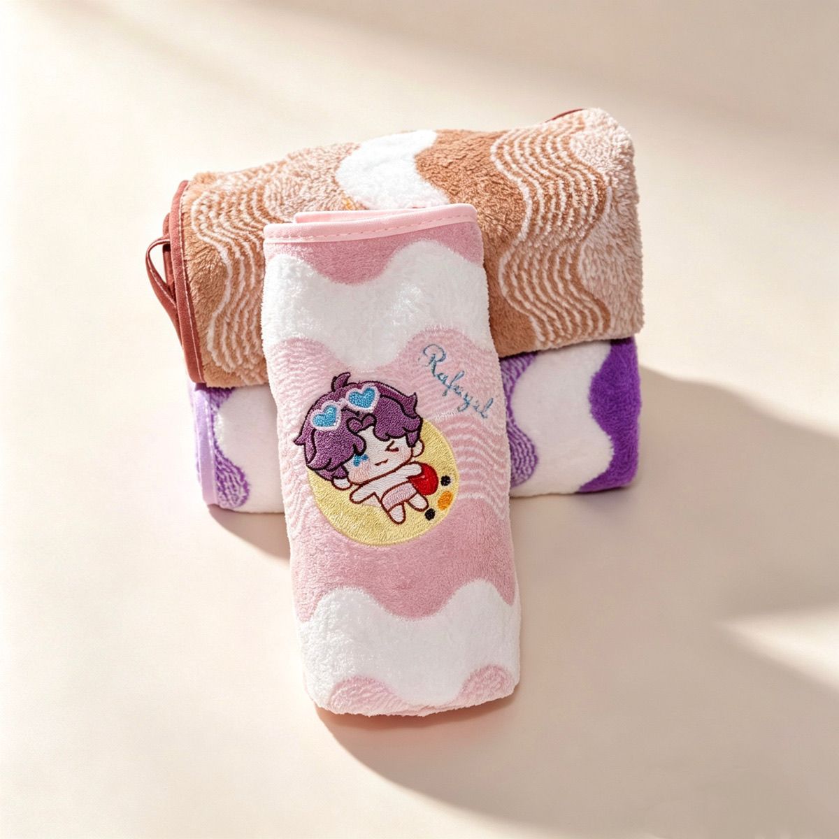 애니메이션 러브 앤 딥스페이스 코랄 플리스 핸드 타월  - Embroidery Yarn 리뷰 및 가격