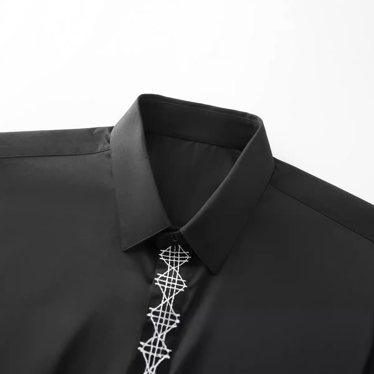 남성용 면 조합 상의, 앞소매 망사 자수, 블랙 앤 화 - Embroidery On Black Shirt 리뷰 및 가격