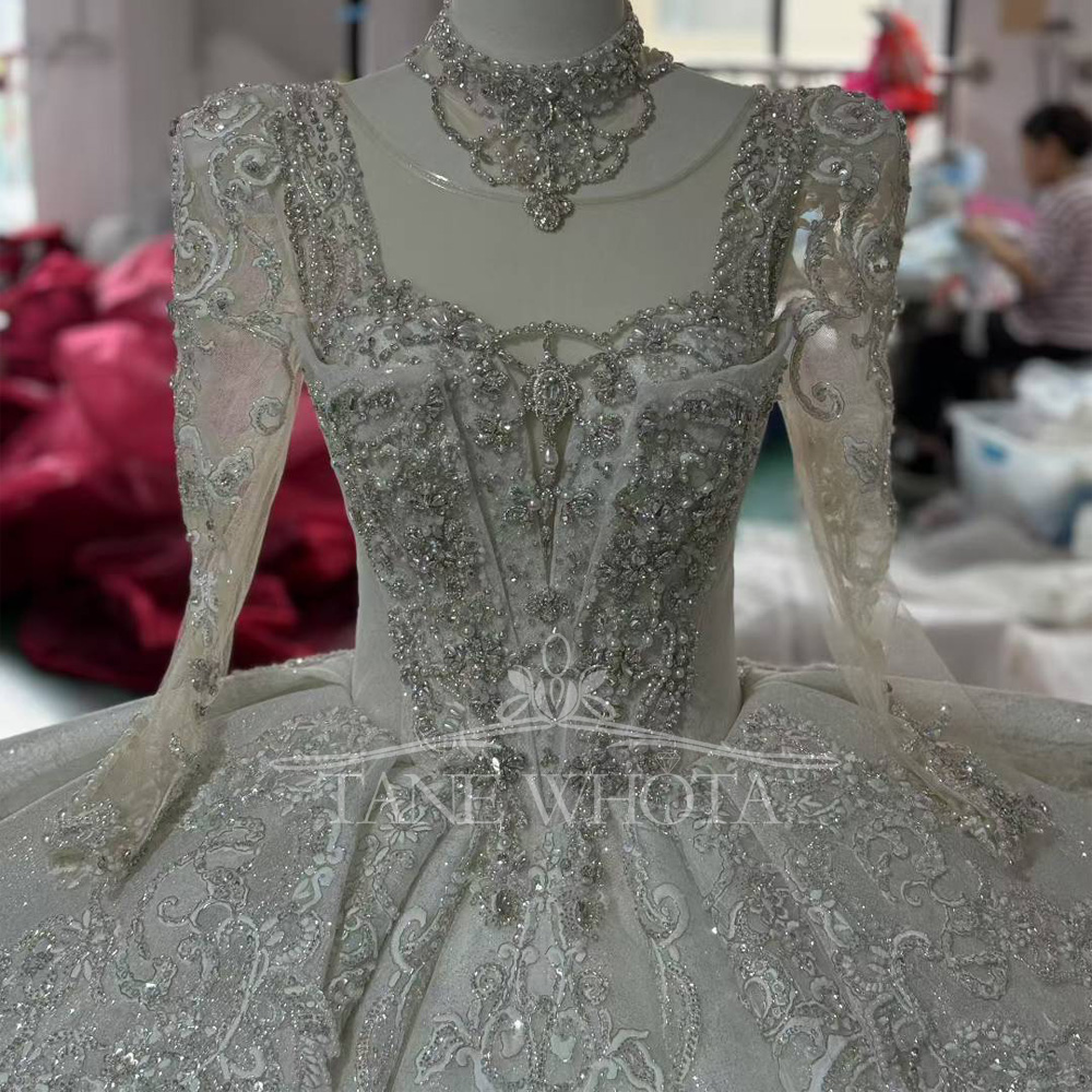 크리스탈 스팽글 브라이덜 드레스 O-넥 긴팔 레이스업  - Embroidery Organza 리뷰 및 가격