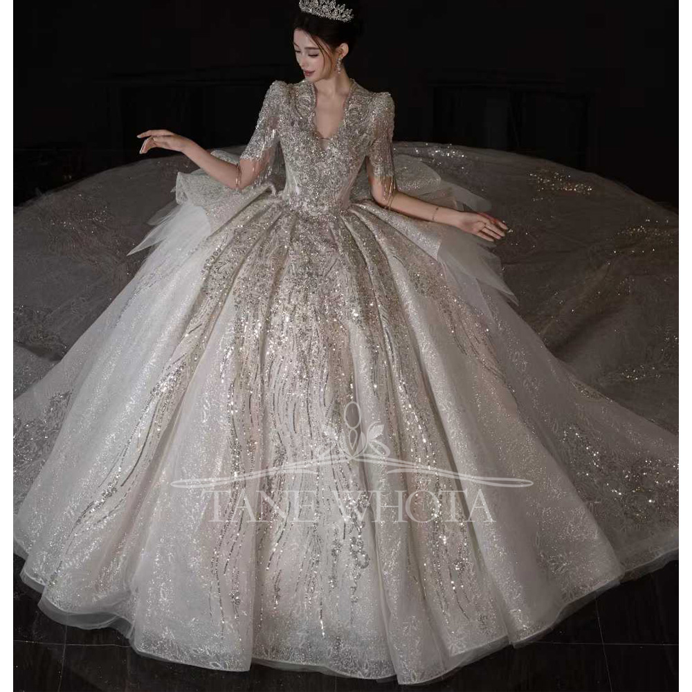 럭셔리 스캘럽드 반팔 비즈 장식 스팽글 볼 가운 웨딩  - Embroidery Organza 리뷰 및 가격